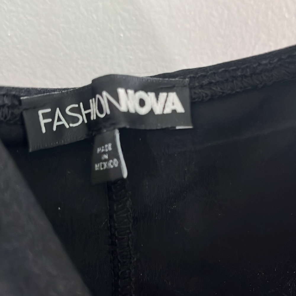 FashionNova Black Low Cut Dress - Picture 6 of 12